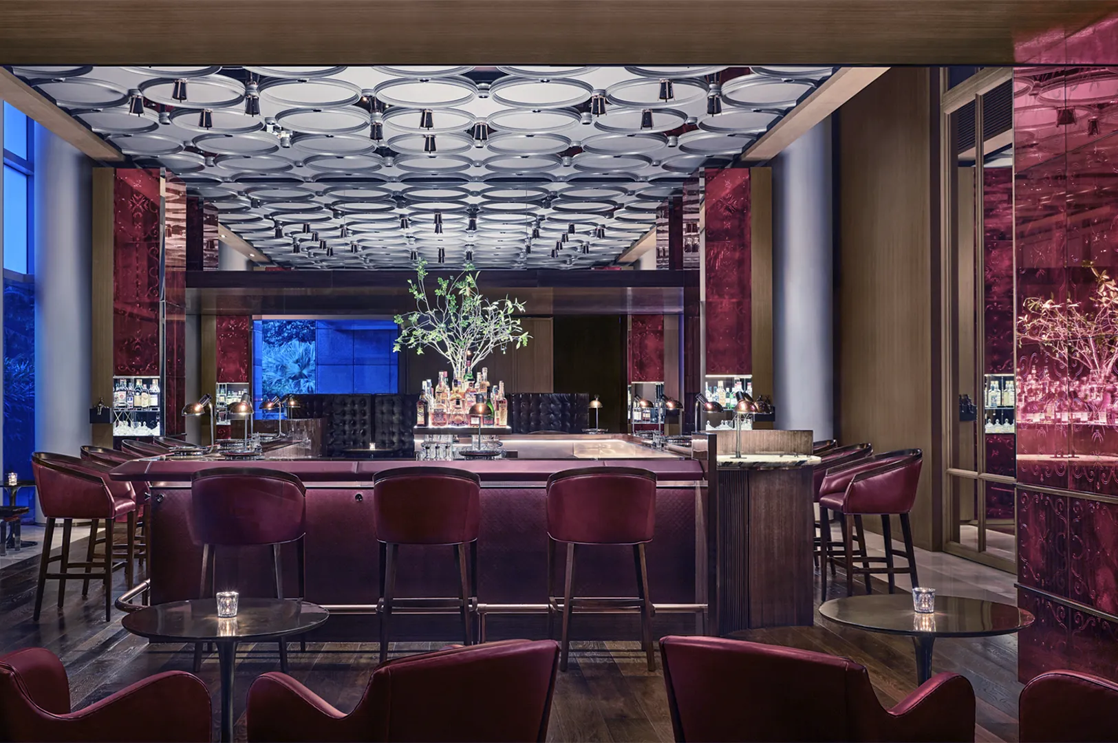 Republic Bar Singapore: A Retro-Glam Cocktail Experience at Millenia Singapore