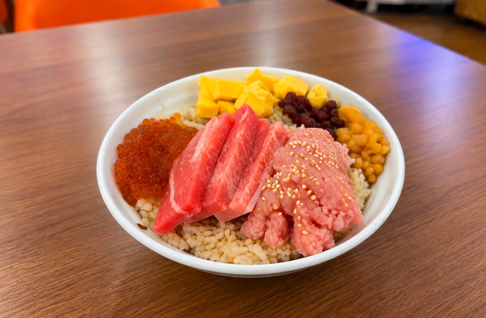 Chirashi King Kong Queenstown premium tuna chirashi don with fatty tuna, minced tuna and ikura