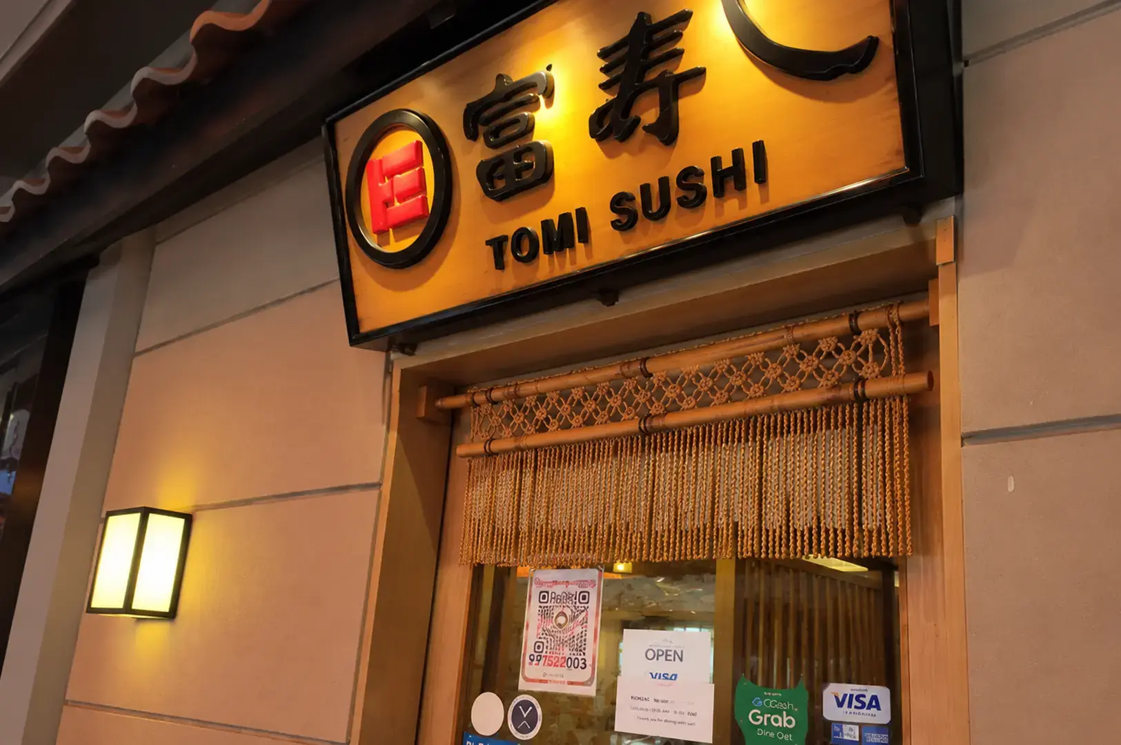 Tomi Sushi: Serve Genuine Japanese Food with their Best Sushi and Sashimi